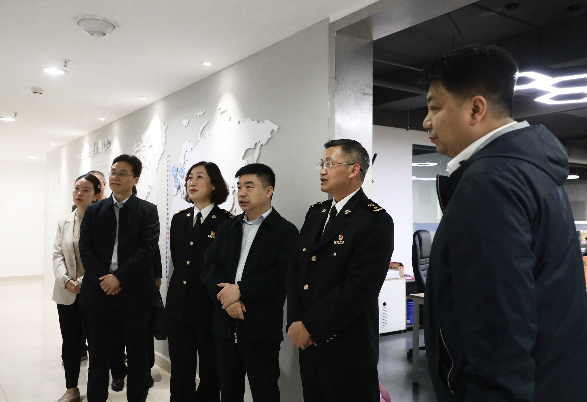 鼎点娱乐_平台用户注册登录中心